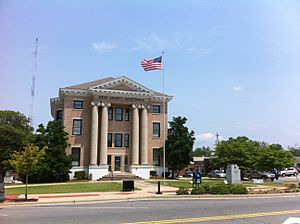 Hoke County Courthouse in Raeford