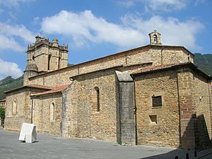 Iglesia de San Martín de Salas