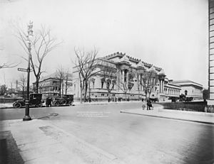 Metropolitan Museum circa 1914 LC-USZ62-101736