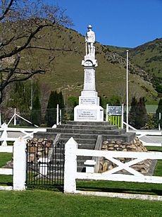 Millers Flat War Memorial, Otago, New Zealand
