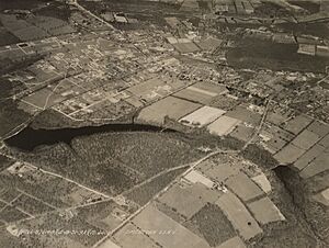 New York - Smithtown through Stony Brook - NARA - 68145599 (cropped)