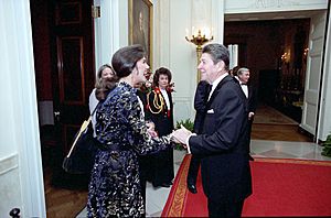 President Ronald Reagan greeting Lynda Carter