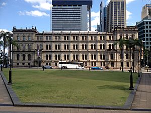 Queens Gardens, Treasury Building, Brisbane 02
