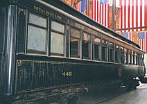 Royal Blue coach (B&O 1890)