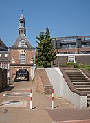 Tiel, de Waterpoort vanaf de Havendijk IMG 3481 2018-05-20 11.34
