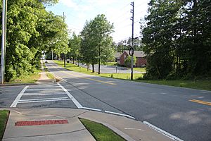 Woodstock Road, Oak Grove, Georgia May 2017