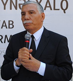 Zəlimxan Yaqub.JPG