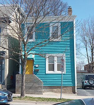 2575 Creighton St 01