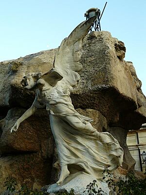 ANGEL DE LA LLUNA