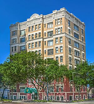 Beaconsfield -- Houston