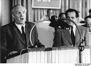 Bundesarchiv Bild 183-S98599, Berlin, Deutscher Schriftsteller-Kongress