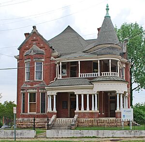 CalebIsbesterHouseChattanooga