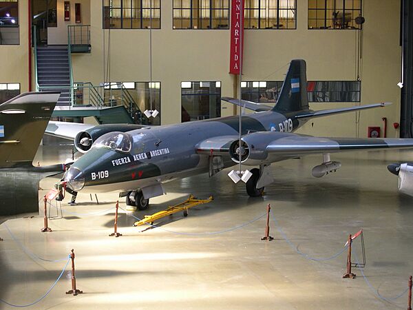 Canberra B-109 Museo Moron