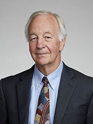 Dr David Lodge FMedSci FRS (cropped).jpg