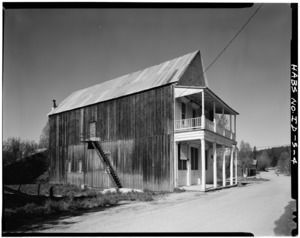 Duane Garrett, Photographer 1976 EAST ELEVATION - Masonic Temple, Idaho Lodge Number 1, Wall Street, Idaho City, Boise County, ID HABS ID,8-IDCI,1-4
