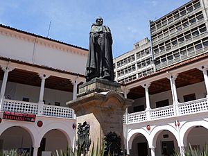 Escultura de fray Cristóbal de Torres U Rosario