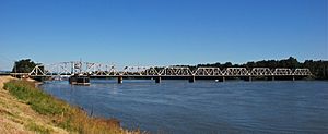 Oregon Slough Railroad Bridge full.jpg