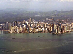 Panama City, Panama. (5645198226)