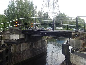 Rammey Marsh Lock1