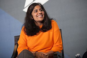 Selina Tobaccowala (21899415458).jpg