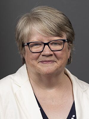 Thérèse Coffey Official Cabinet Portrait, September 2022 (cropped)
