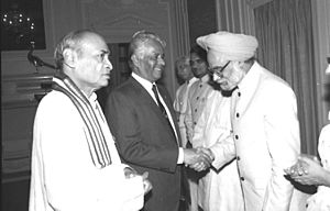 The Mauritius Prime Minister, Mr. Anerood Jugannath greeting the Union Finance Minister Dr. Manmohan Singh at the dinner hosted in the former's honour, by Prime Minister Shri P. V. Narasimha New Delhi on July 24, 1991