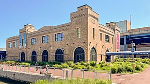 Bronx Children's Museum (53831864003).jpg