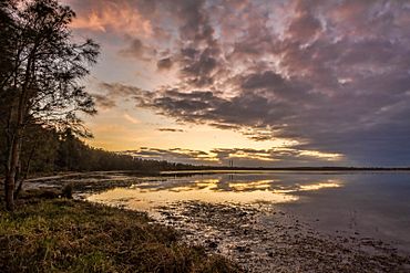 Budgewoi Lake Sunrise (18030459915).jpg