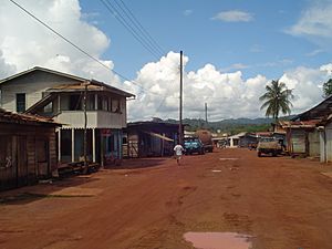 Commercial area in Mahdia, May 2006