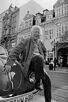 Dieter Thomas Heck by Stuart Mentiply