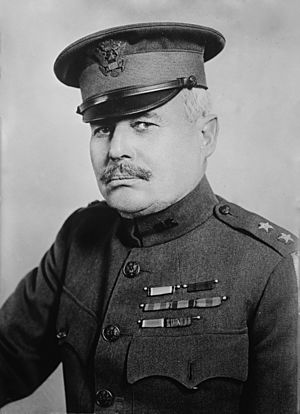 Gen. Robert Alexander (retouched).jpg