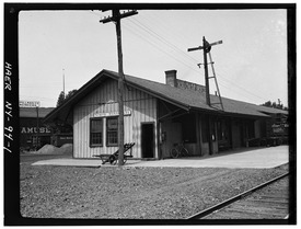 General view of station - Erie Railway, North Tonawanda Station, North Tonawanda, Niagara County, NY HAER NY,32-NOTON,1-1