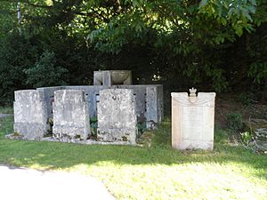 Jekyll family headstones and memorial and McLaren headstone and memorial.jpg