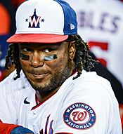Josh Bell Nationals (cropped)