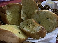 La Marmite Mauricienne (Flic-en-Flac) - pains à l'ail