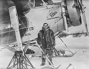 Leigh Brintnell outside his Fokker Super-Universal airplane (27017701320)