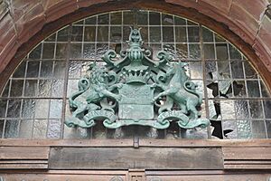 Mausoleum von Schröder (Friedhof Hamburg-Ohlsdorf).Wappen.ajb