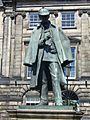 Sherlock Holmes statue, Edinburgh.jpg