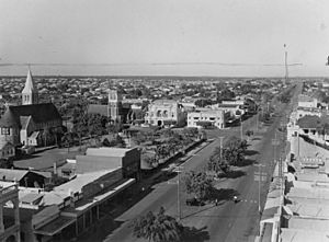 StateLibQld 2 393837 Looking west from Post Office tower at Bourbong Street, Bundaberg, 1954