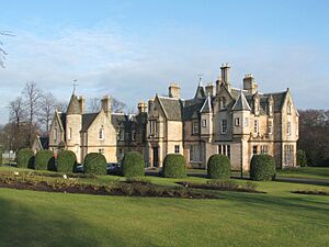 Tollcross House - geograph.org.uk - 946123