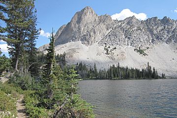 A photo of El Capitan and Alice Lake
