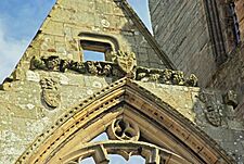 Elgin Cathedral Armorial shields.jpg