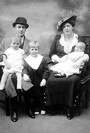 Ethel Barrymore family 1914