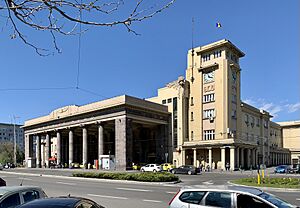 Exterior of the Bucharest North Station (04)