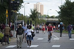 Open Streets Franklin Avenue 2016 (29063302551)