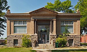 Redwood Falls Carnegie Library