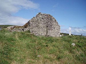 Ruined church and burial ground at Ballywiheen - geograph.org.uk - 220018