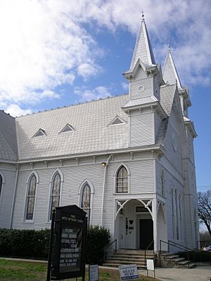 San Marcos Methodist.JPG