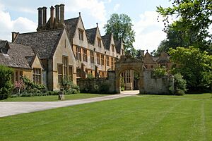StanwayHouse(PhilipHalling)Jun2006