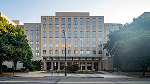 The Brookings Institution (53822779298).jpg